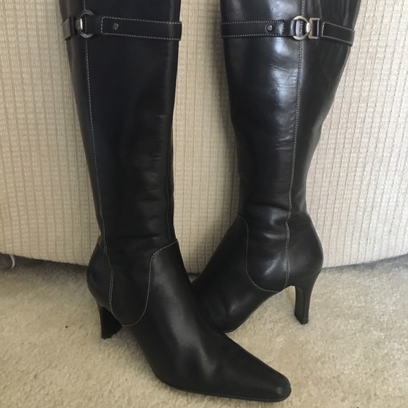 Anne Klein AK IFlex Clarries - Picture 1 of 4